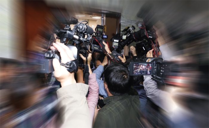 언론의 지나친 속보경쟁에 뉴스가치가 훼손되고 있다. (자료사진) 뉴시스